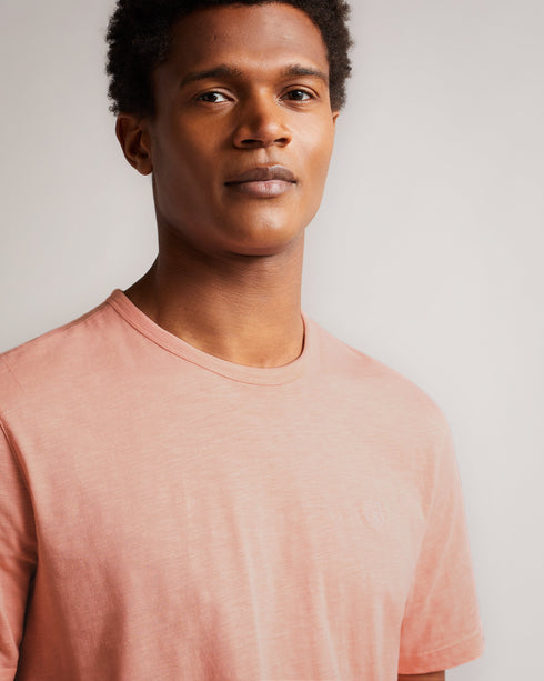 LINVER-Tops-Short Sleeve T Shirt You Can Never Have Enough Tees, And Linver Is No Exception. With Its Classic Shape, This Cotton T-Shirt Is Perfect For Layering, And The Embroidered Magnolia Motif Keeps It Refined Enough To Wear Alone With Just A Pair Of Shorts And Sneakers On Warmer Days.- Ted Baker Romania